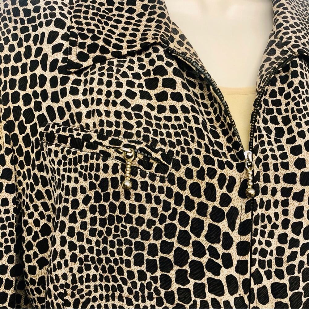 Allison Taylor Animal Print Silk Jacket - Picture 7 of 16